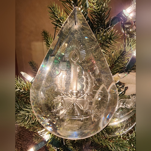 Pair of Vintage 1977 Amsun Acrylic Ornaments - Picture 4 of 4